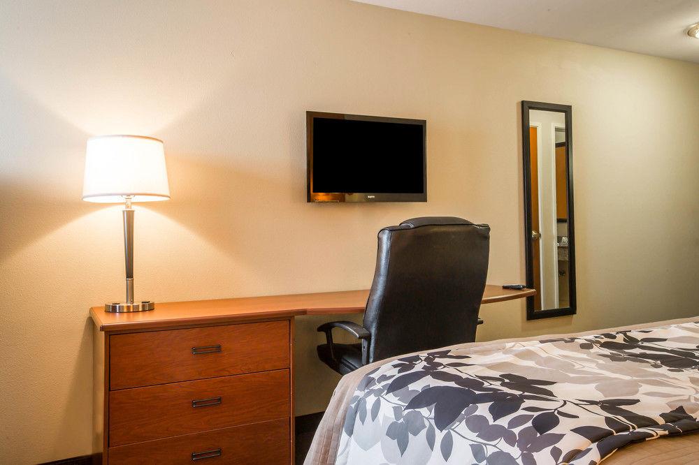 Sleep Inn & Suites East Chase Монтгомери Экстерьер фото