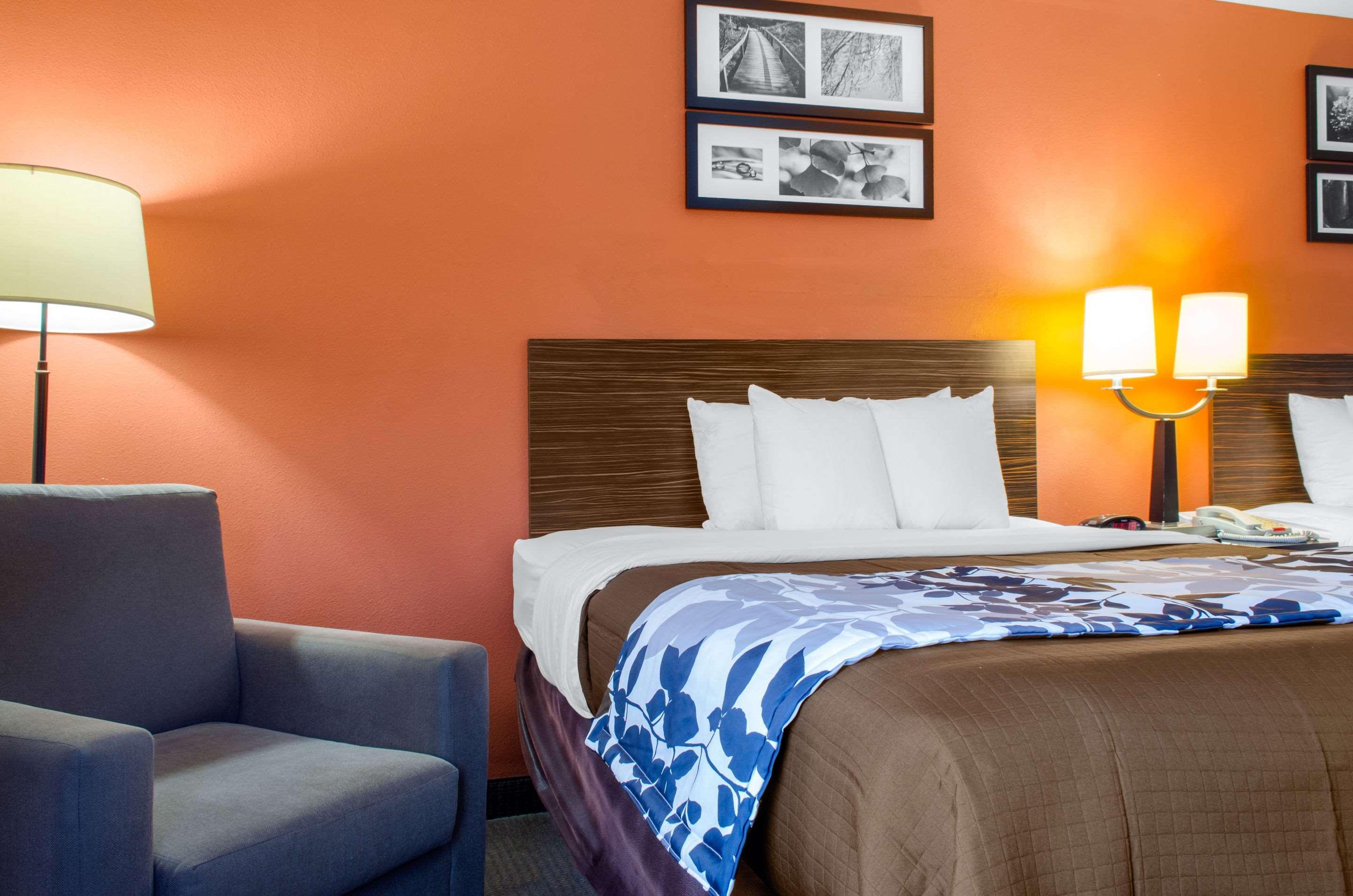 Sleep Inn & Suites East Chase Монтгомери Экстерьер фото